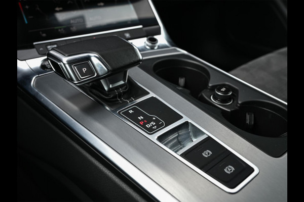 Audi A6 Avant 55 TFSI e quattro Competition | Panoramadak | Camera | Black Optic | Adaptive Cruise | Stuur + Stoelverwarming |