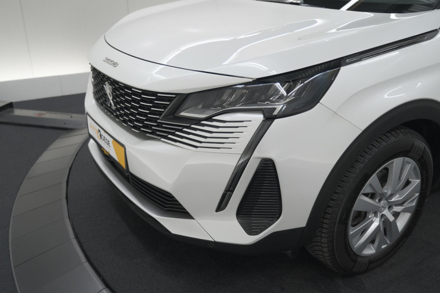 Peugeot 3008 PureTech 130 EAT8 Style | Camera | Parkeersensoren | Navigatie | Apple Carplay