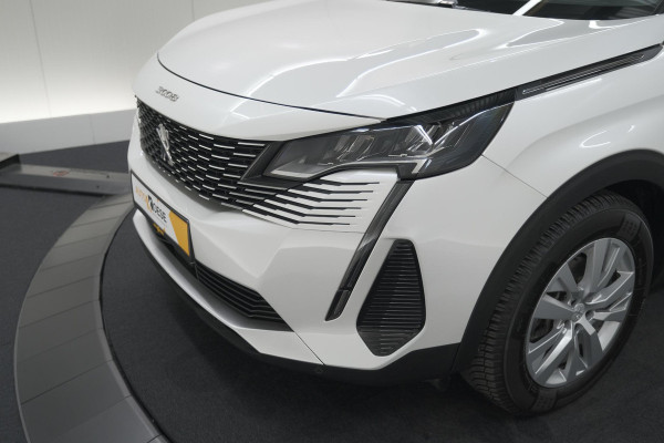 Peugeot 3008 PureTech 130 EAT8 Style | Camera | Parkeersensoren | Navigatie | Apple Carplay