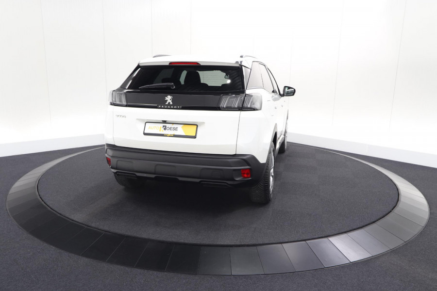 Peugeot 3008 PureTech 130 EAT8 Style | Camera | Parkeersensoren | Navigatie | Apple Carplay