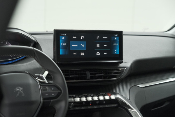 Peugeot 3008 PureTech 130 EAT8 Style | Camera | Parkeersensoren | Navigatie | Apple Carplay