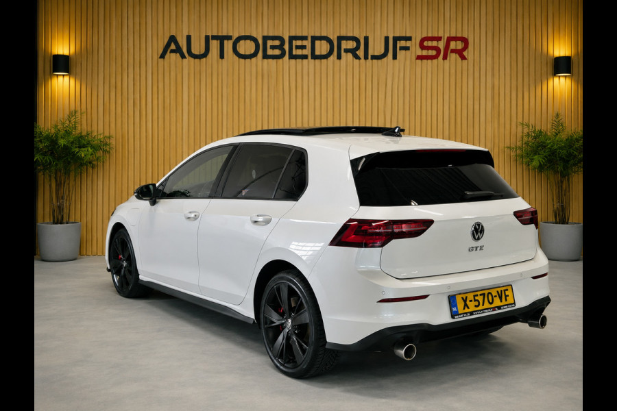 Volkswagen Golf 1.4 eHybrid GTE Pano! Hud! IQ! Standkachel! StoelW! StuurW! Camera!