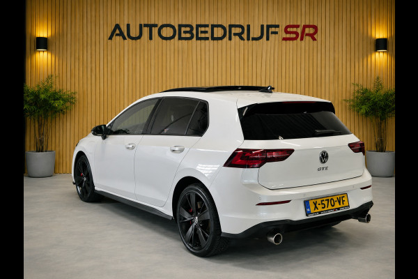 Volkswagen Golf 1.4 eHybrid GTE Pano! Hud! IQ! Standkachel! StoelW! StuurW! Camera!
