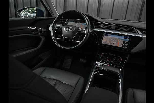 Audi e-tron e-tron 50 quattro Launch edition plus 71 kWh | Panoramadak | Luchtvering | Adaptive Cruise | Memory Seats | Stoelverwarming | PDC V+A |