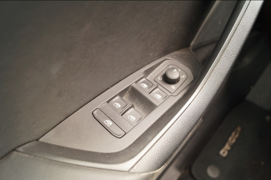 Škoda Kodiaq 1.5 TSI 150pk DSG Business Edition 7-persoons -NAVI-ECC-