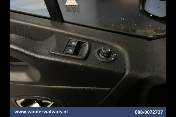 Renault Trafic 2.0 MultiJet 146pk L2H1 Euro6 Airco | Camera | Navigatie | Cruisecontrol Trekhaak, Parkeersensoren, Bijrijdersbank