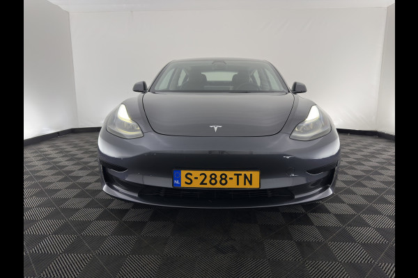 Tesla Model 3 Standard RWD Plus 60 kWh [3-Fase-11kW] (INCL-BTW) Aut. *PANO | AUTOPILOT | LEATHER | KEYLESS | FULL-LED | MEMORY-PACK | TOPVIEW | DAB | CARPLAY | DIGI-COCKPIT | LANE-ASSIST | HEATED- COMFORTSEATS | 19"ALU*
