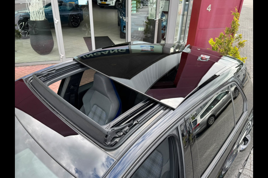 Volkswagen Golf 1.4 eHybrid GTE | Pano | ACC | Apple CarPlay / Android Auto