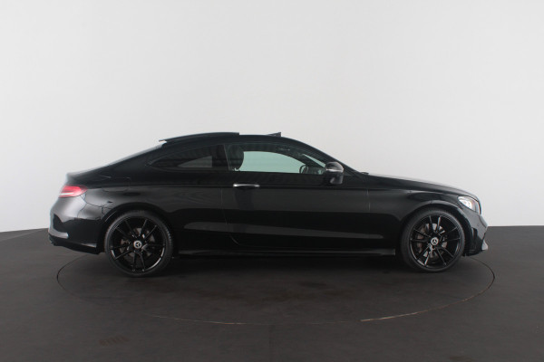 Mercedes-Benz C-Klasse Coupé 300 Premium AMG Plus Pack > 258pk/Pano.Schuif/Burmester/Standkachel/Sfeerverlichting....
