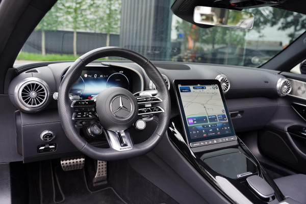 Mercedes-Benz SL-Klasse AMG 63 4-Matic+ / Burmester