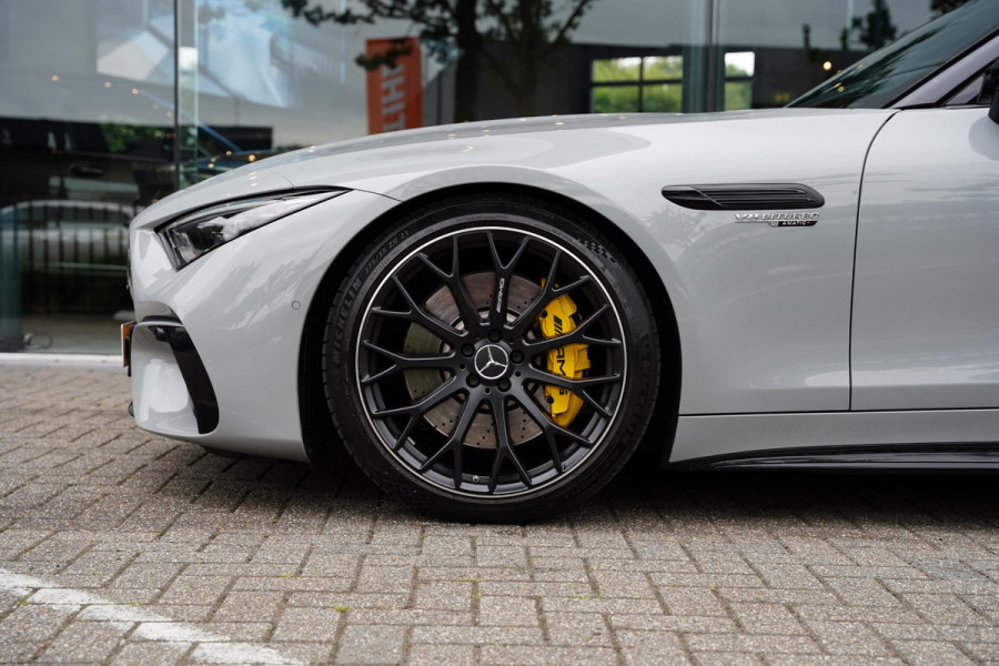 Mercedes-Benz SL-Klasse AMG 63 4-Matic+ / Burmester