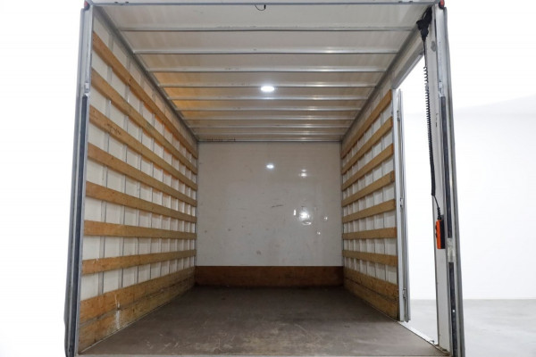 Volkswagen Crafter 35 2.0 TDI 140pk Bakwagen met laadklep en zijdeur 12-2021