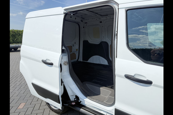 Ford Transit Connect 1.0 Ecoboost 100 PK BENZINE / L1H1 / 1e EIG. / TREKHAAK / CAMERA / PDC / LICHTMETALEN VELGEN