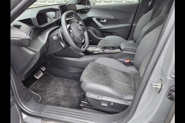 Peugeot 2008 1.2 automaat PureTech 130 GT uitvoering 1e eigenaar !!!