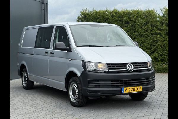 Volkswagen Transporter 2.0 TDI 150 PK / L2H1 / DUBBELE CABINE / TREKHAAK / 1e EIG. / AIRCO / CRUISE / ISOFIX / NAVI