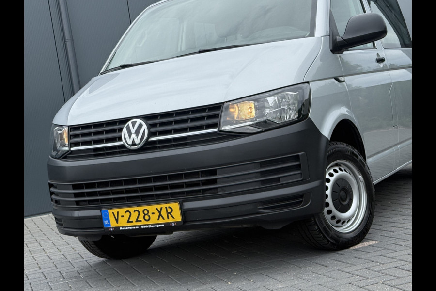 Volkswagen Transporter 2.0 TDI 150 PK / L2H1 / DUBBELE CABINE / TREKHAAK / 1e EIG. / AIRCO / CRUISE / ISOFIX / NAVI