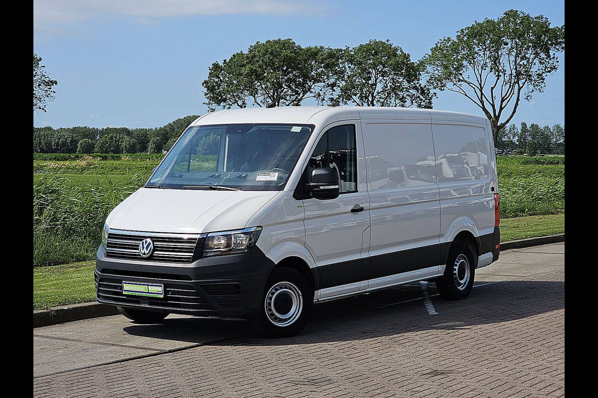 Volkswagen Crafter 2.0 TDI L3H2 Airco | Carplay | Android Auto | Parkeersensoren voor+achter | Voorruitverwarming