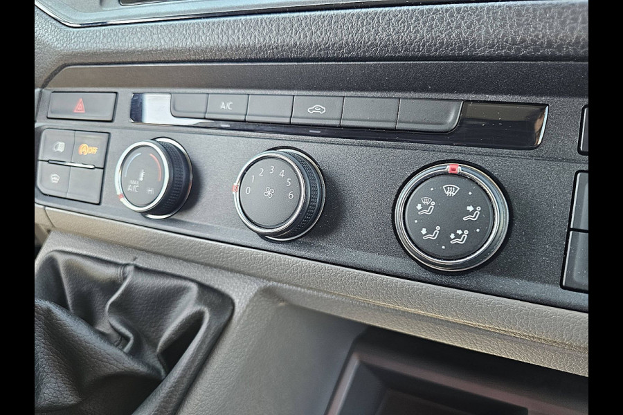 Volkswagen Crafter 2.0 TDI L3H2 Airco | Carplay | Android Auto | Parkeersensoren voor+achter | Voorruitverwarming