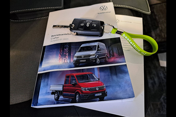 Volkswagen Crafter 2.0 TDI L3H2 Airco | Carplay | Android Auto | Parkeersensoren voor+achter | Voorruitverwarming