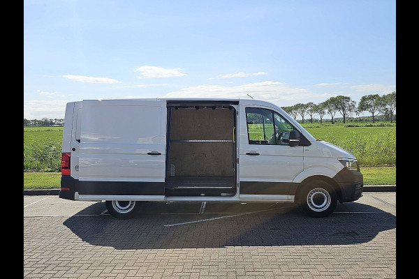 Volkswagen Crafter 2.0 TDI L3H2 Airco | Carplay | Android Auto | Parkeersensoren voor+achter | Voorruitverwarming