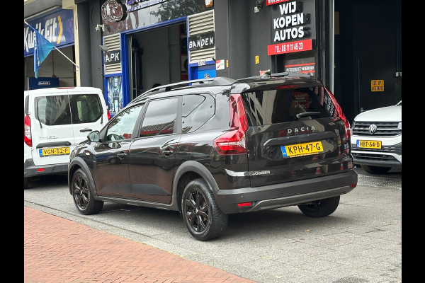 Dacia Jogger 1.0 TCe 110 Expression 7 Pers Navi Camera Carplay PDC