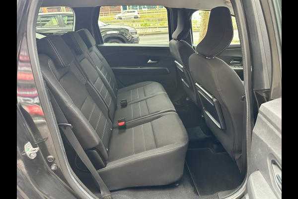 Dacia Jogger 1.0 TCe 110 Expression 7 Pers Navi Camera Carplay PDC