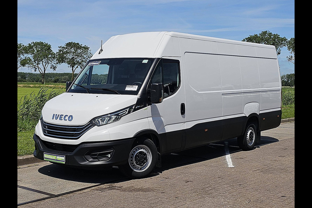 Iveco Daily 35S18HV 3.0 L4H2 3.0 Automaat 3zits Airco HI-Connect LED Adaptive Cruise Control