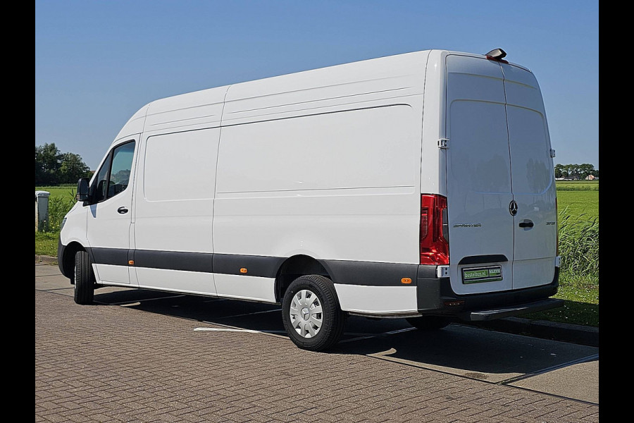Mercedes-Benz Sprinter 317 1.9 CDI L3H2 RWD Mbux10 Euro6 Airco 170Pk Camera BPM-Vrij 3-Zits!