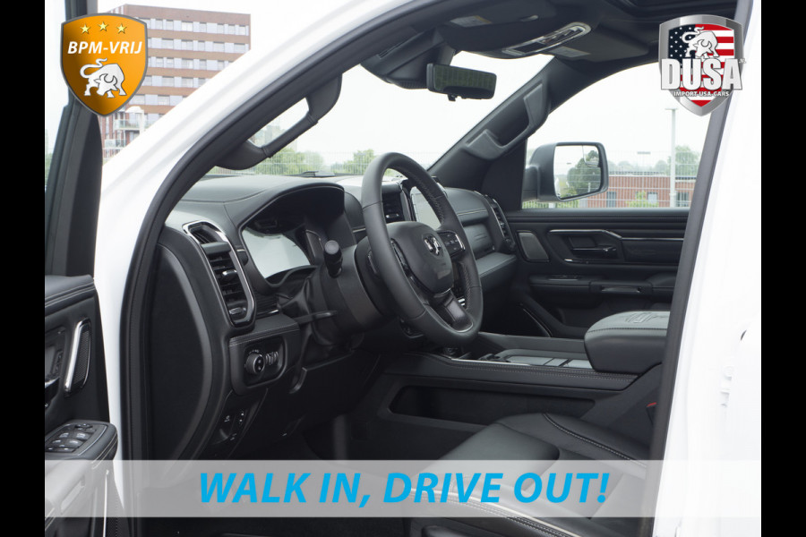 Dodge Ram 1500 | Limited | 5.7L HEMI | 4X4 Night Edition | Panoramadak  | Luchtvering | BPM VRIJ Getoonde accessoires zijn verkrijgbaar tegen meerprijs