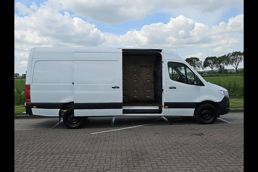 Mercedes-Benz Sprinter 316 2.2 CDI L3H2 EURO VI-D 3.5T-Trekhaak Mbux10 + Navi 3-Zits Comfort-Stoel Stoelverwarming 163Pk Euro6 Leer!