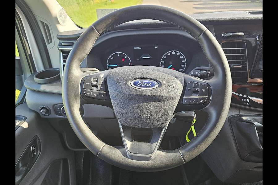 Ford Transit 350 2.0 TDCI L4H3 Trend 131pk | Camera | Navi | Verlengde Fabrieksgarantie | Parkeersensoren | 3zits | 256° deuren