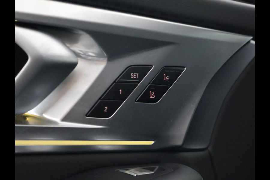 BMW XM PHEV 50e 30 kWh 476 PK *BTW* + 23 INCH | TREKHAAK | DRIVING ASSIST PRO | MASSAGE | HEAD UP