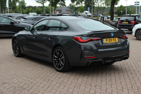 BMW i4 M50 High Executive 84 kWh / SoH 96,6% / 360Camera / Head-up / Leder / Harman Kardon / Carbon intr.+extr. / 19'' / CarPlay / Stoelverwarming / Dodehoek / DAB / Cruise Control Adaptief