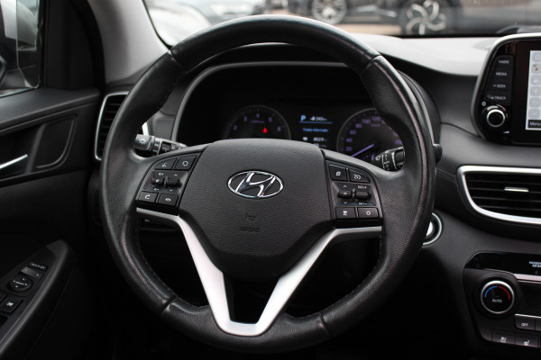 Hyundai Tucson 1.6 T-GDI Premium / Full option! / Panoramadak / 360Camera / Leder / Keyless / 19'' / CarPlay / Stoelventilatie+Verwarming / Stuurverwarmd / Dodehoek / DAB / ACC