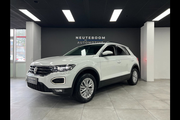 Volkswagen T-Roc 1.5 TSI Automaat | Carplay | ACC | LED