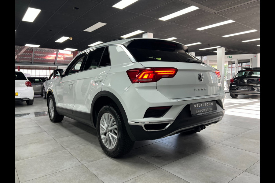 Volkswagen T-Roc 1.5 TSI Automaat | Carplay | ACC | LED