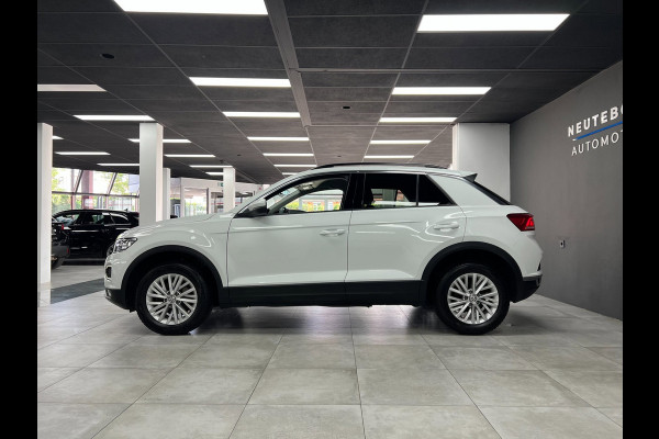 Volkswagen T-Roc 1.5 TSI Automaat | Carplay | ACC | LED