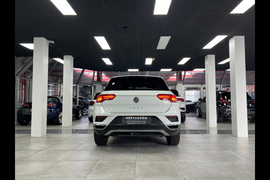 Volkswagen T-Roc 1.5 TSI Automaat | Carplay | ACC | LED
