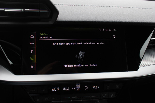 Audi A3 Sportback 35 TFSI S edition / RS Seats / CarPlay / Navigatie / 19'' / Parkeerhulp achter / Stoelverwarming / DAB / ACC
