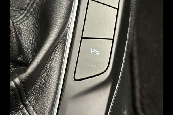 Ford FOCUS Wagon 1.0 EcoBoost Business | Navigatie | Camera | Cruise/Control | Lane Assist |PDC | Climate/Control |