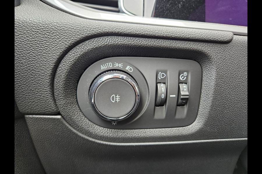 Opel Grandland 1.6 Turbo Plug-In Hybrid Business Elegance SOH 100%! Carplay! Mooie/Nette Auto!