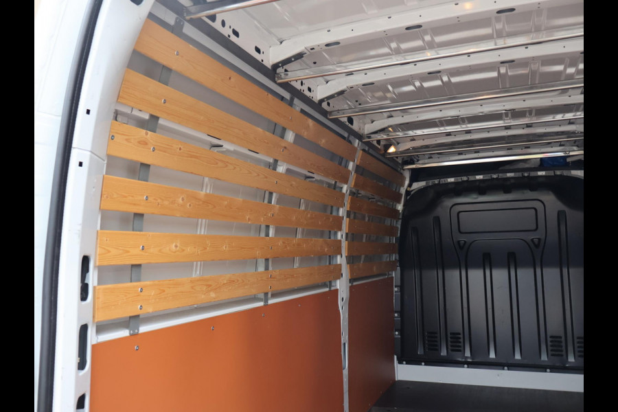 Renault Master T35 2.3 DCI 135 PK L3H2 WORK EDITION + APPLE CARPLAY | CAMERA | DODEHOEK | CRUISE