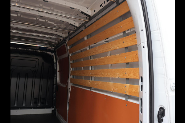 Renault Master T35 2.3 DCI 135 PK L3H2 WORK EDITION + APPLE CARPLAY | CAMERA | DODEHOEK | CRUISE