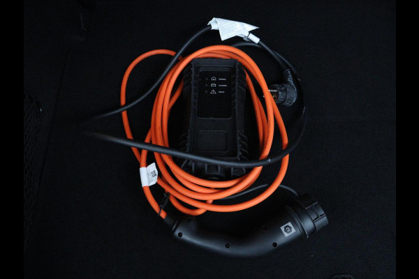 Peugeot 308 1.6 Plug-in Hybrid 180 Active Pack Business | SOH 94,6% | Navigatie | Carplay | Parkeerhulp | Climate control | Full LED | Cruise control | Bluetooth | PHEV
