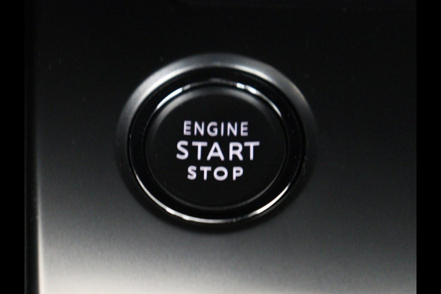 Peugeot 308 1.6 Plug-in Hybrid 180 Active Pack Business | SOH 94,6% | Navigatie | Carplay | Parkeerhulp | Climate control | Full LED | Cruise control | Bluetooth | PHEV