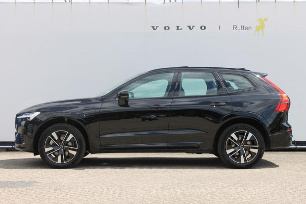 Volvo XC60 T6 350PK Automaat Plug-in hybrid AWD Plus Dark Google infotainment / Semi elektrisch wegklapbare trekhaak / Elektrisch bedienbare voorstoelen met geheugen / All seasonbanden