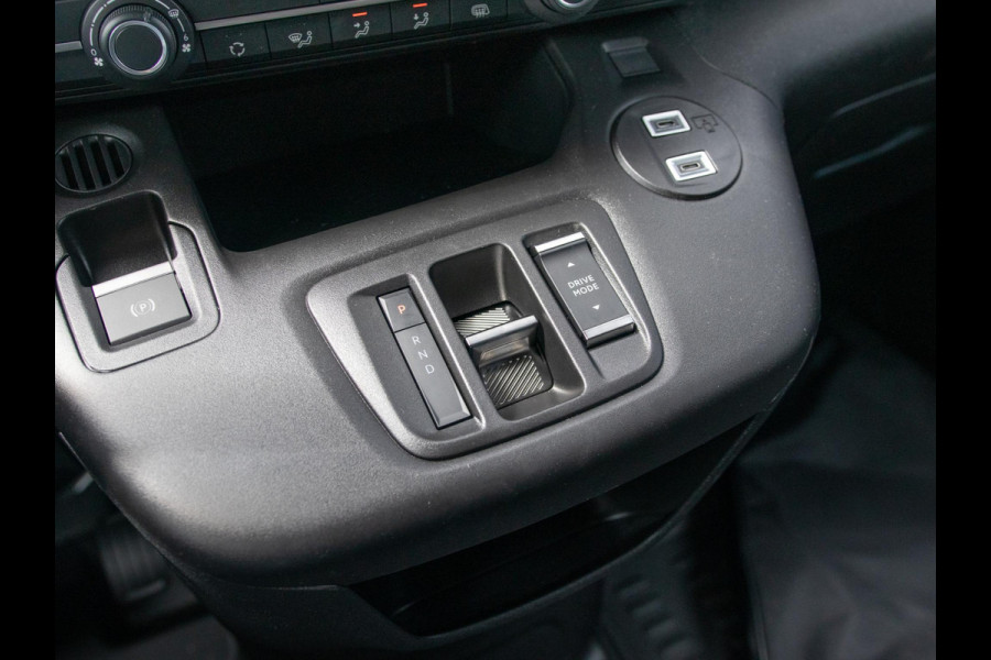 Fiat E-Doblò 136 L2 50 kWh | Navi | Stoelverwarming | Laadruimte Pack | Apple Carplay | Camera | BSM | PDC V&A | LED