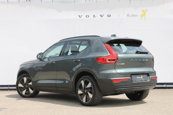 Volvo EX40 Single Motor Extended Range Plus 82 kWh Adaptieve cruise control / Semi elektrisch wegklapbare trekhaak / Google infotainment / 19" lichtmetalen velgen