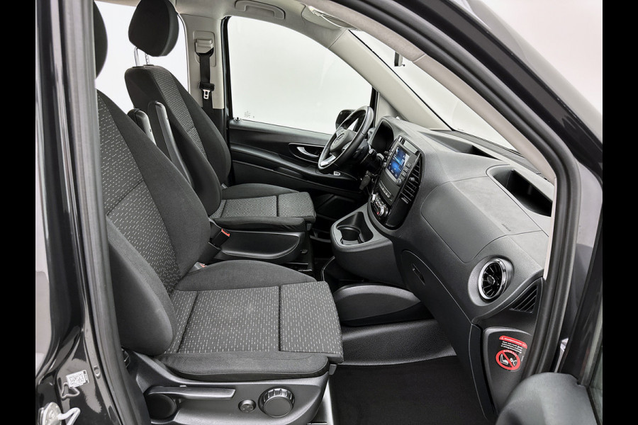 Mercedes-Benz eVito eVito Lang 66 kWh DC 266km WLTP Snelladen Dubbele cabine Led Schuifdeur L+R Navigatie Cruise control