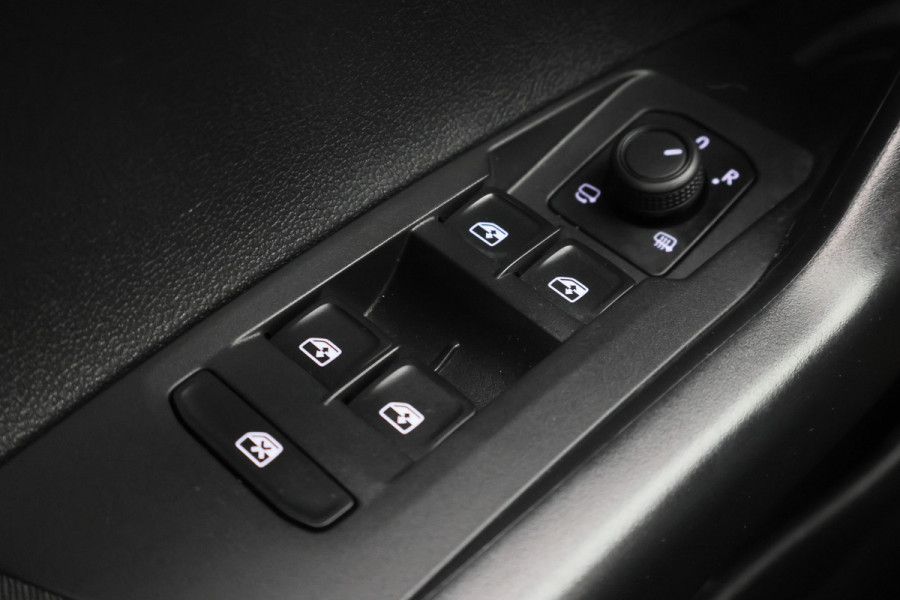 Volkswagen Polo 1.0 TSI Go Virtual Cockpit, LED, ACC, Apple Carplay, PDC, 15"
